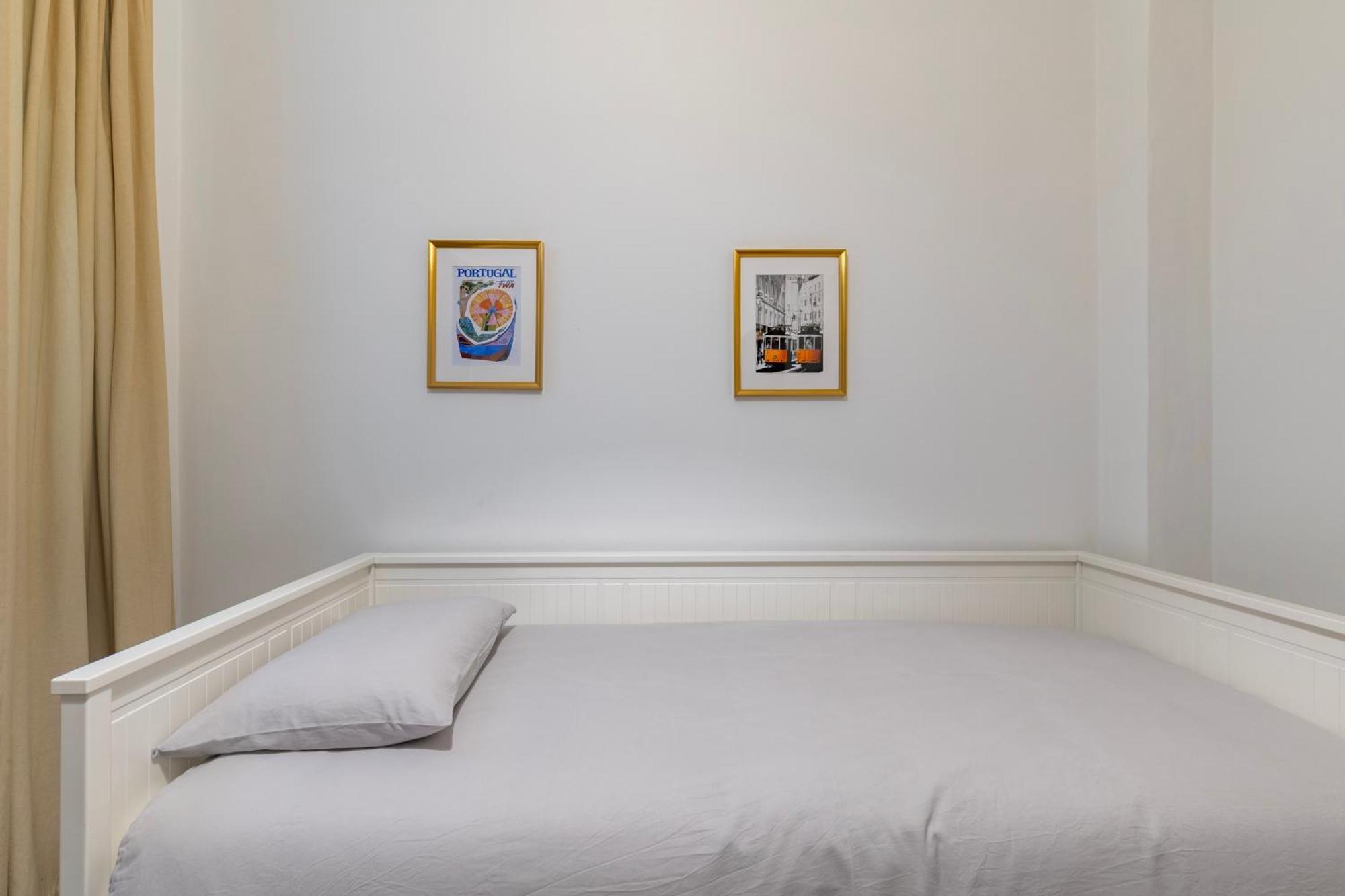 Cosy Remodeled Apartment In The City Center ฟุงเดา ภายนอก รูปภาพ
